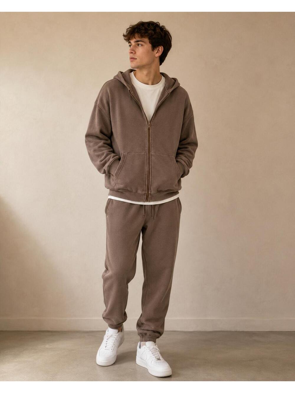 Jogger Set L Brown NWT 2 Piece Sweat Set. Mens. No Boundaries